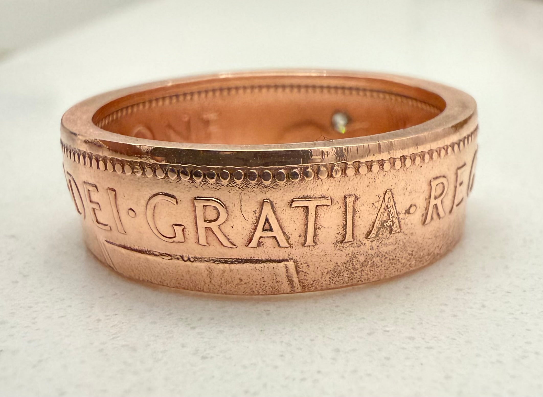 British Penny Raw Stone Ring, Copper Band CZ Ring, English Copper Gem Ring, Queen Elizabeth Ring, UK Raw Stone Copper Jewelry