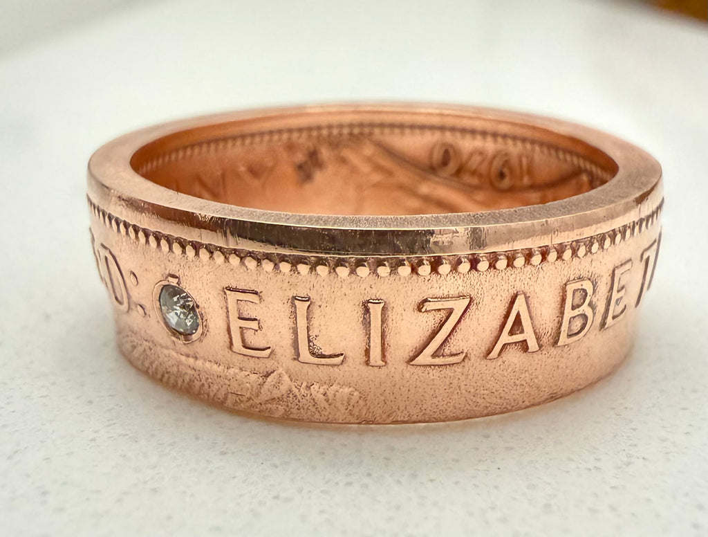 British Penny Raw Stone Ring, Copper Band CZ Ring, English Copper Gem Ring, Queen Elizabeth Ring, UK Raw Stone Copper Jewelry