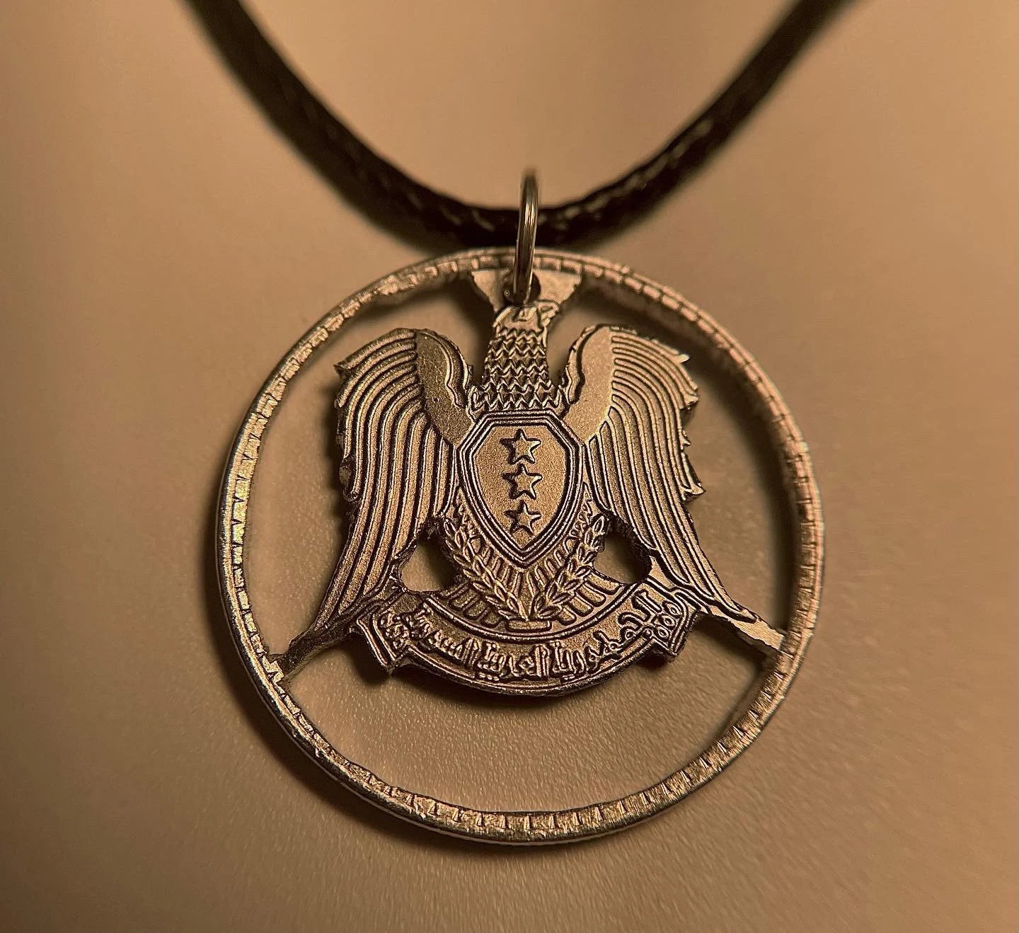 Handcut Syrian Silver Tone Coin Eagle Necklace •قلادة العملة السورية•Syrian Arab Republic Pendant •Mens/Womens Syrian Necklace (Unisex)